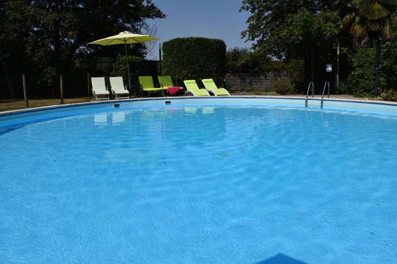 Du Vert & Du Bon Air - Linge Maison Inclus - Parking Prive Gratuit - Centre Ville Bergerac 10Mn - Domaine Bellevue Cottage En Perigord Lembras Exterior foto